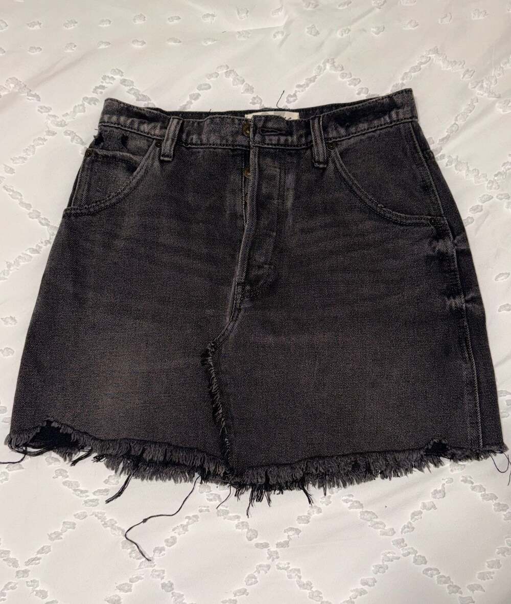 We The Free Free People Brea Cutoff Denim Mini Skirt Faded Black Sz 27